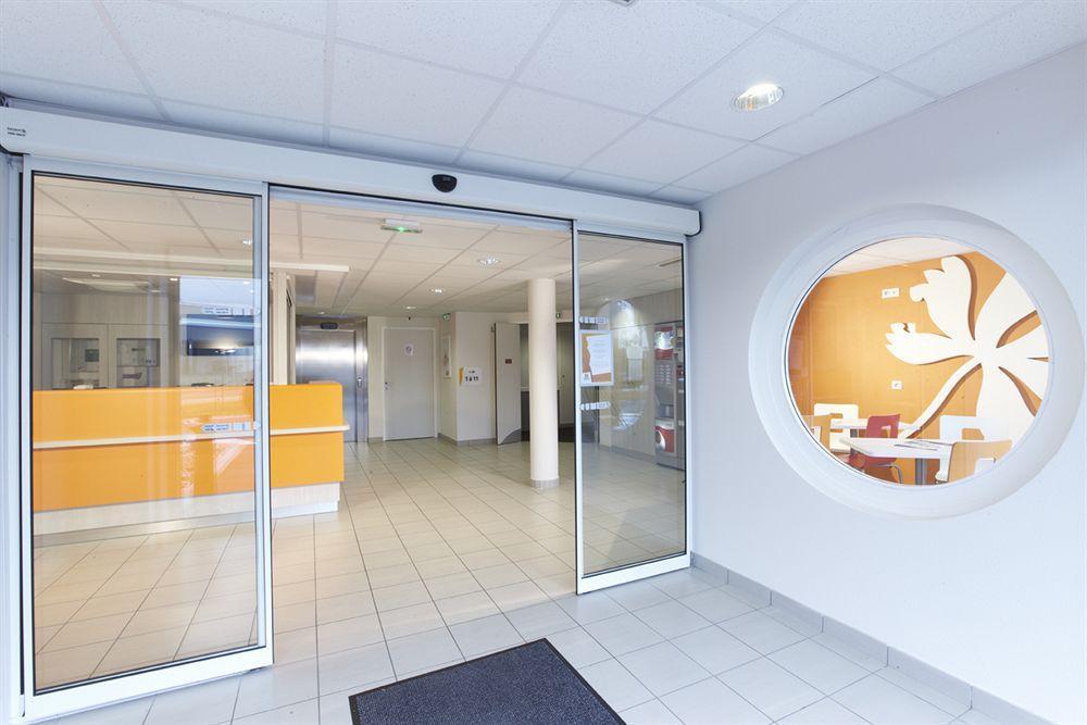 Kyriad Direct Mont De Marsan - St Avit Saint-Avit  Exterior photo